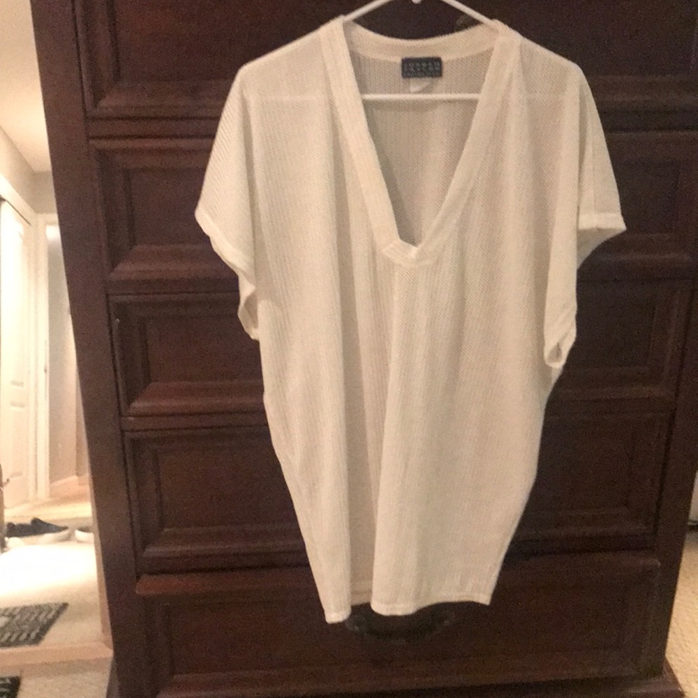 Beach cover up in White